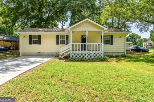 30 Tuxedo Ave, Newnan, GA, 30263-2125 | Card Image