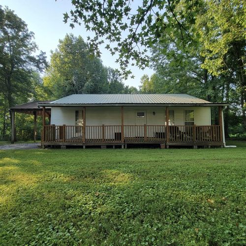 265 Sunvalley Rd, Sparta, TN, 38583-5642 | Card Image