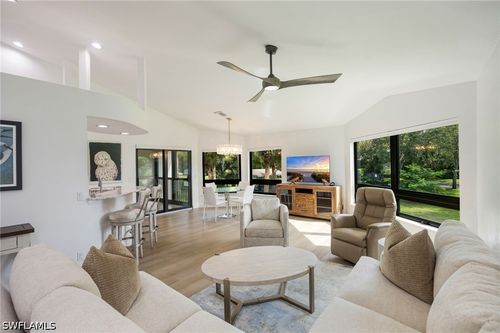 203-792 Eagle Creek Dr, NAPLES, FL, 34113-8004 | Card Image