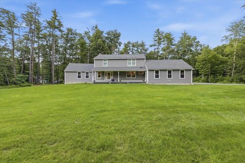 44 County Rd, Amherst, NH, 03031-2628 | Card Image