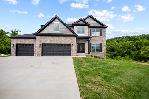 137 Ivy Creek Dr, Richmond, KY, 40475-6021 | Card Image