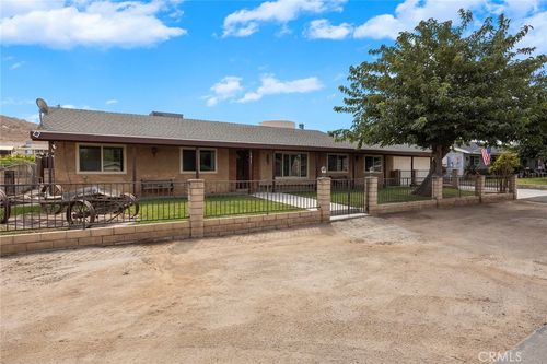 1825 Tonto Bar Ln, Norco, CA, 92860-3043 | Card Image