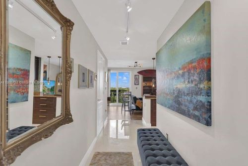 apt-702-2701 Sw 3rd Ave, Miami, FL, 33129-2350 | Card Image