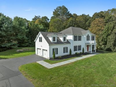 28 Turtle Lane, House other with 4 bedrooms, 2 bathrooms and null parking in Guilford CT | Image 2