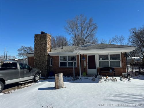 260 N Sunnyside Rd, Haysville, KS, 67060-1439 | Card Image