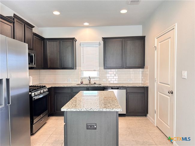 137 Rustic Glen Dr, House other with 3 bedrooms, 2 bathrooms and null parking in San Marcos TX | Image 5