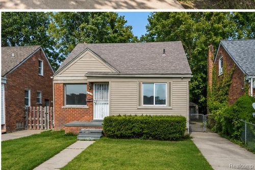 7330 Pierson St, Detroit, MI, 48228-4629 | Card Image