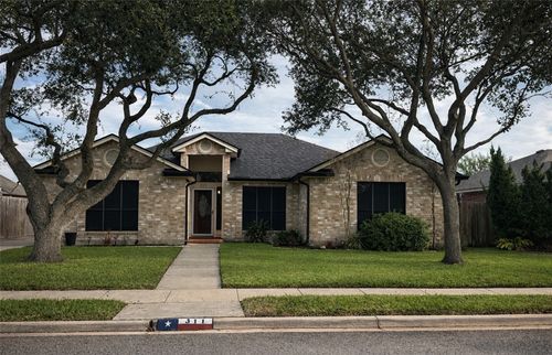 311 Blue Water Dr, Portland, TX, 78374-4114 | Card Image
