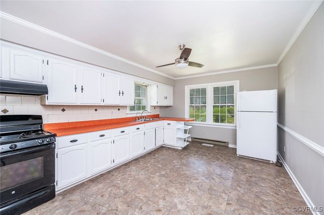 31640 Riva Ridge Rd, House other with 3 bedrooms, 1 bathrooms and null parking in Doswell VA | Image 11