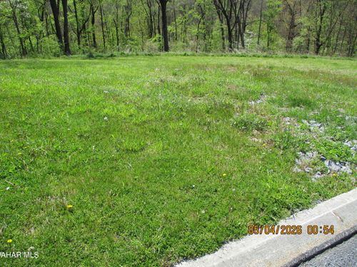 64, 65, 66 Windsor, Altoona, PA, 16601 | Card Image
