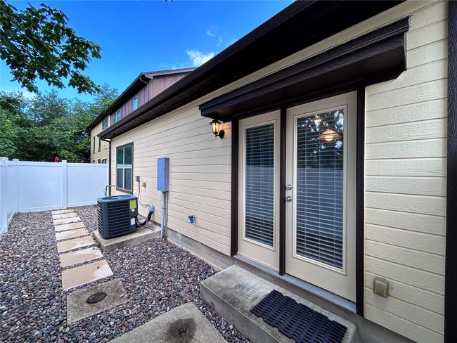 11252 Lost Maples Trl, House other with 3 bedrooms, 2 bathrooms and 2 parking in Austin TX | Image 4