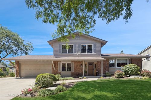 1405 Armstrong Ln, Elk Grove Village, IL, 60007-3105 | Card Image