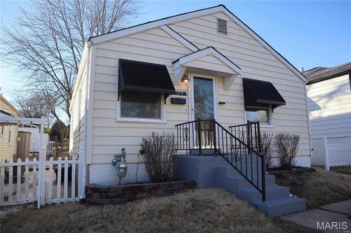 1349 Kraft St, Saint Louis, MO, 63139-3755 | Card Image