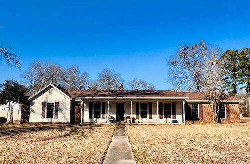 303 Bellview Dr, Aberdeen, MS, 39730-2260 | Card Image