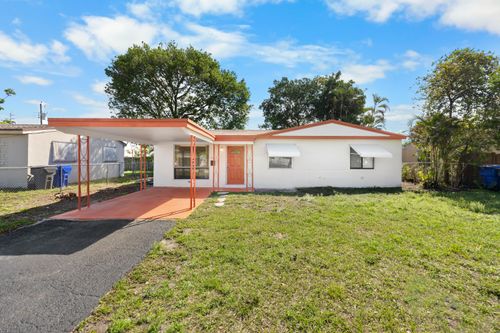 621 N 71st Ave, Hollywood, FL, 33024-7329 | Card Image