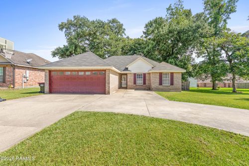 119 Kingswood Dr, Lafayette, LA, 70501-2321 | Card Image