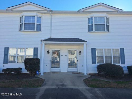 kkk5-3995 Sterling Pointe Dr, Winterville, NC, 28590-9241 | Card Image