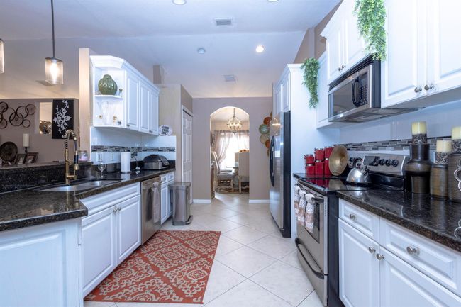 4213 Sw Whitebread Rd, House other with 4 bedrooms, 3 bathrooms and null parking in Port St. Lucie FL | Image 10