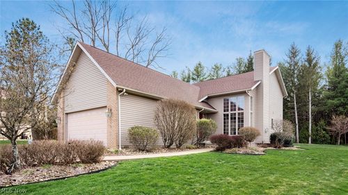 360 Walters Way, Zanesville, OH, 43701-6613 | Card Image