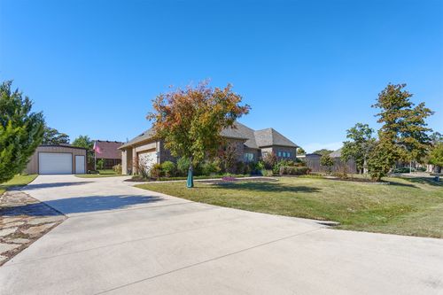 109 Post Oak Dr, Krugerville, TX, 76227-2905 | Card Image