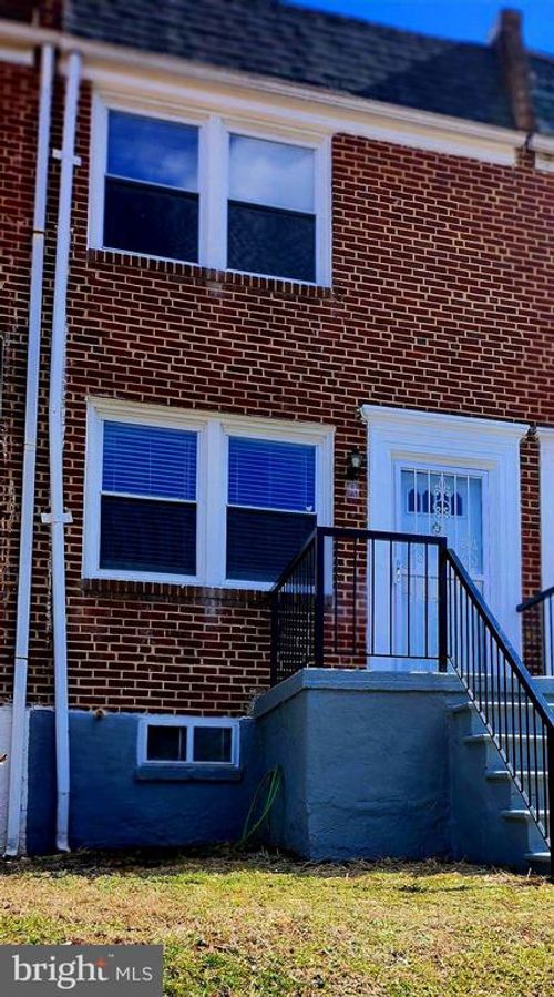 941 Ellicott Dr, BALTIMORE, MD, 21216-4219 | Card Image