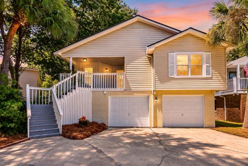 1640 Fairway Place Ln, Mount Pleasant, SC, 29464-9500 | Card Image