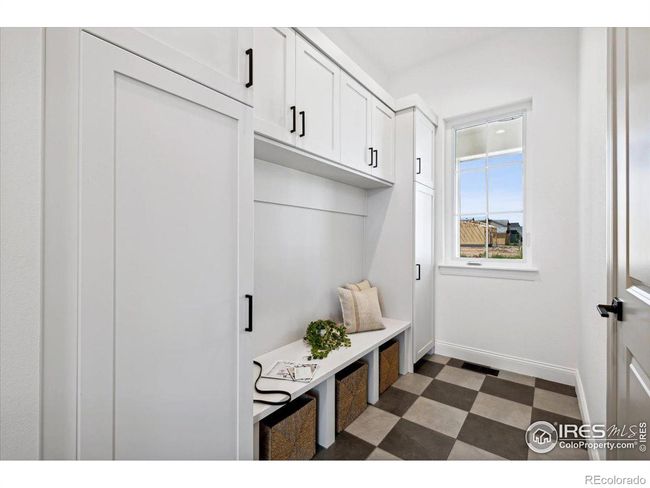 Mud Room | Image 13