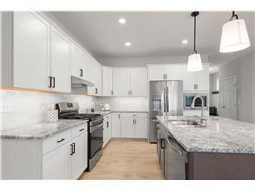 1101 Seurer St, Elko New Market, MN, 55054-5442 | Card Image