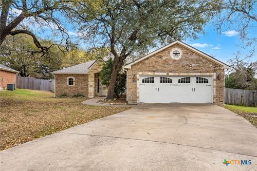 115 Squire Loop, Belton, TX, 76513-2036 | Card Image