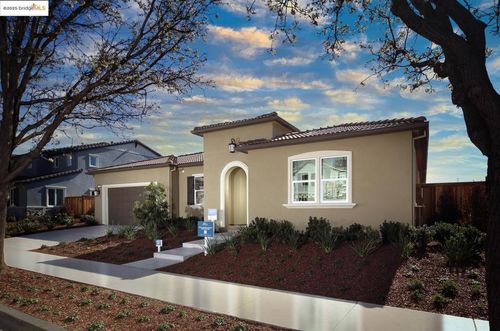 158 Continente Ave, Brentwood, CA, 94513-1967 | Card Image