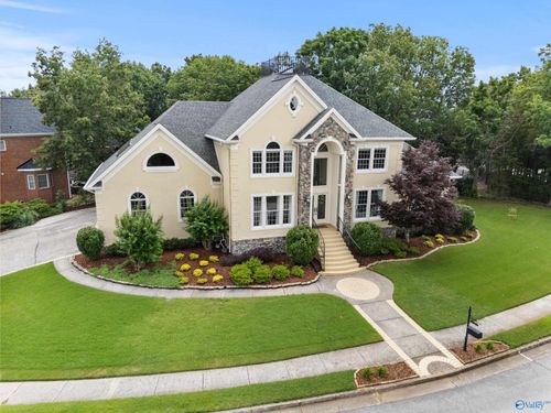 11019 Everest Cir Se, Huntsville, AL, 35803-2832 | Card Image