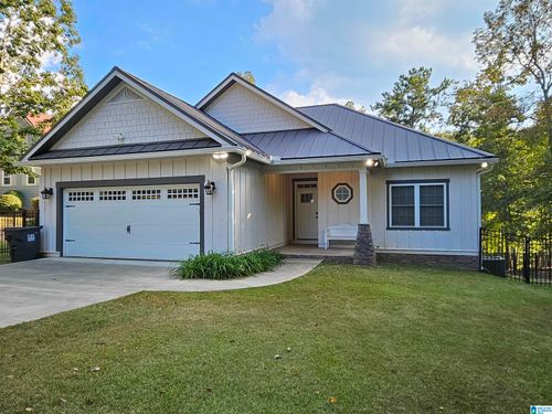 147 Lakewood Dr, Wedowee, AL, 36278-4168 | Card Image