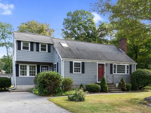 10 Noyes Rd, Georgetown, MA, 01833-1222 | Card Image