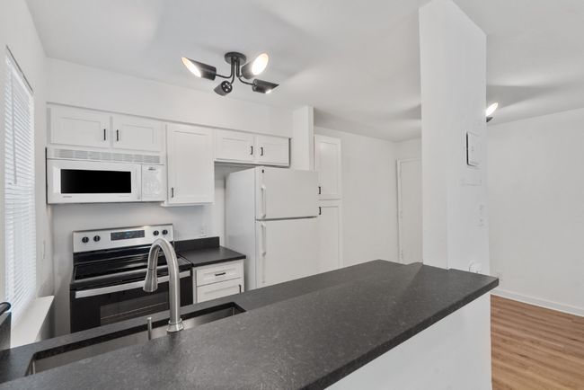 APT-205 - 4103 Speedway, Condo with 0 bedrooms, 1 bathrooms and 1 parking in Austin TX | Image 8