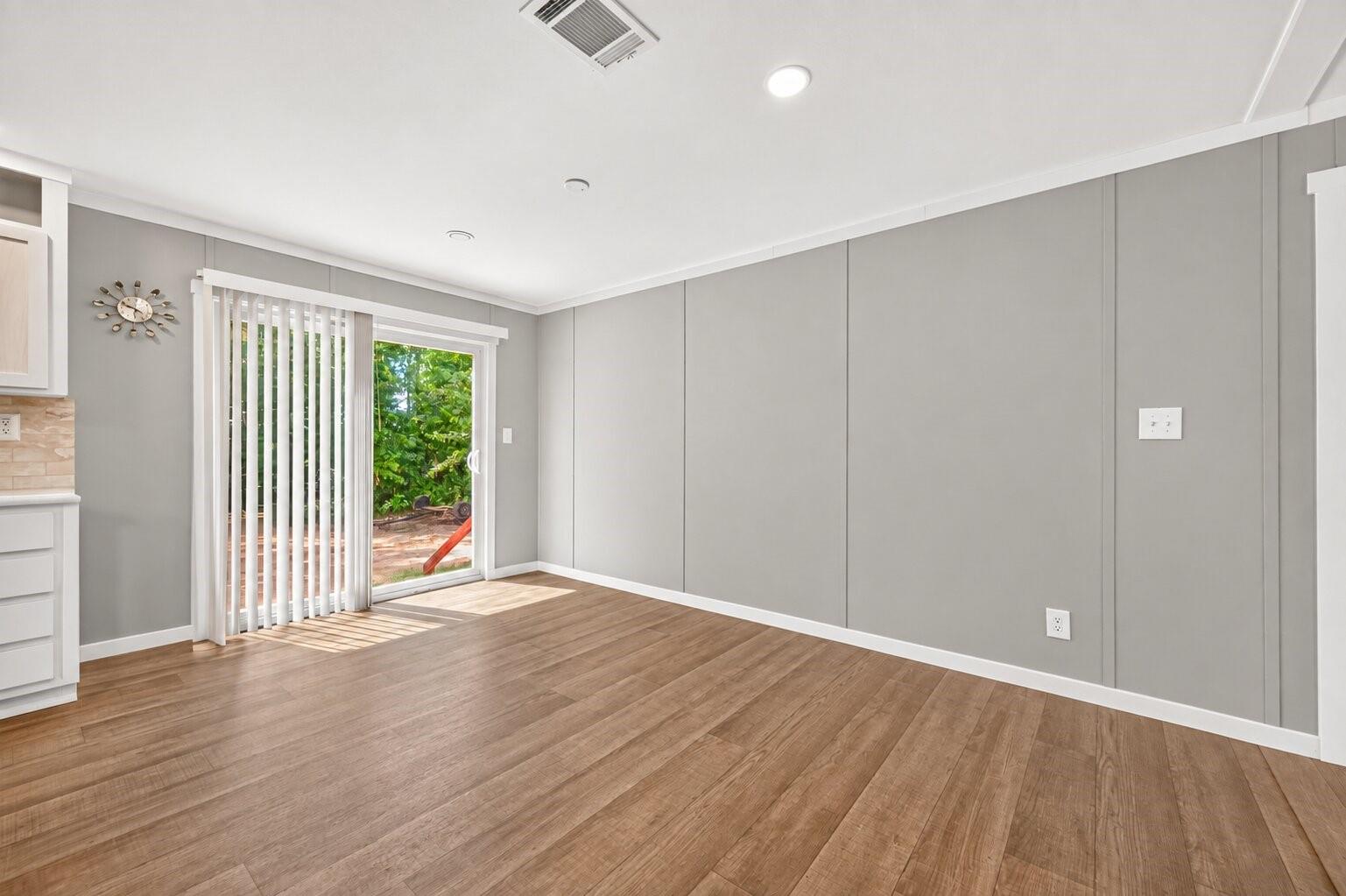 Residential Lease in Cleveland 5