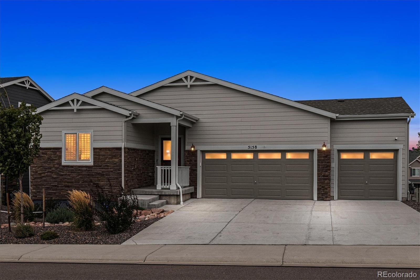 Trails Edge Ln, Castle Rock, CO 80104