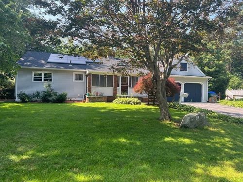 169 Colburn St, Westwood, MA, 02090-3633 | Card Image