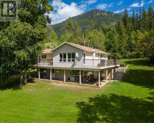 467 Meadow Creek Rd, Meadow Creek, BC, V0G1N0 | Card Image