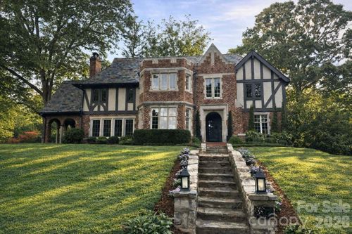 72 Windsor Rd, Asheville, NC, 28804-1629 | Card Image