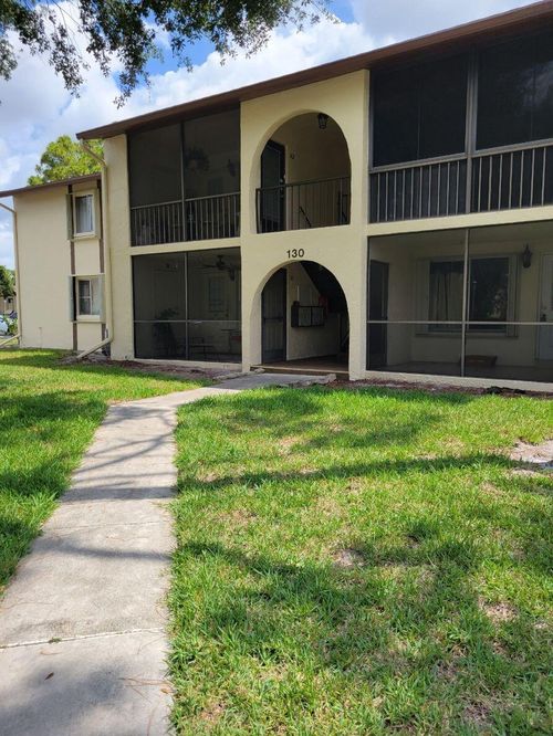 d1-130 Lake Pine Cir, Greenacres, FL, 33463-5144 | Card Image