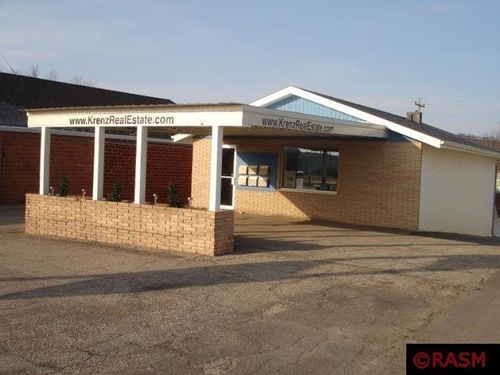 1320 S Broadway St, New Ulm, MN, 56073-3453 | Card Image