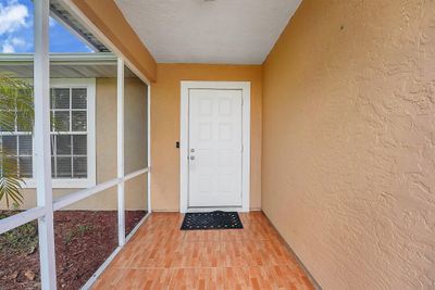 585 Nw Turton Terrace, House other with 3 bedrooms, 2 bathrooms and null parking in Port St. Lucie FL | Image 3