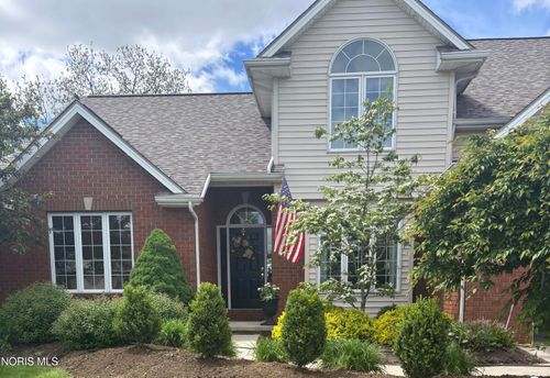 8464 Indian Lake Dr, Findlay, OH, 45840-8841 | Card Image