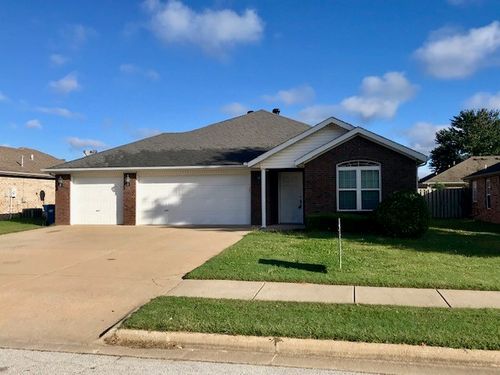 3908 Sw Surrey Ave, Bentonville, AR, 72712-7491 | Card Image