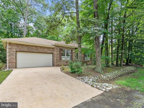 1 Moby Dick Dr, OCEAN PINES, MD, 21811-1848 | Card Image