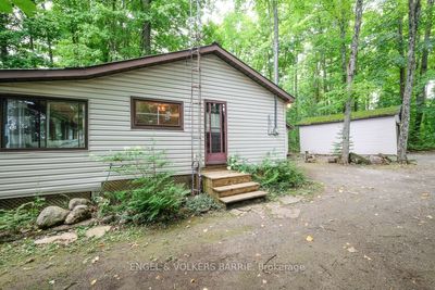 43 Gatewood Rd, House other with 2 bedrooms, 1 bathrooms and 8 parking in Kawartha Lakes ON | Image 3