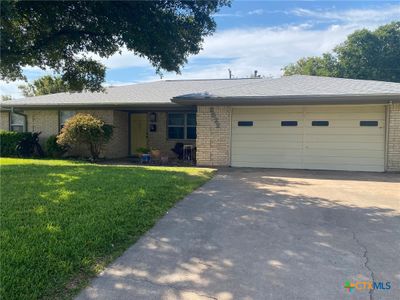 2522 Lowrey Drive, House other with 3 bedrooms, 2 bathrooms and null parking in Gatesville TX | Image 2