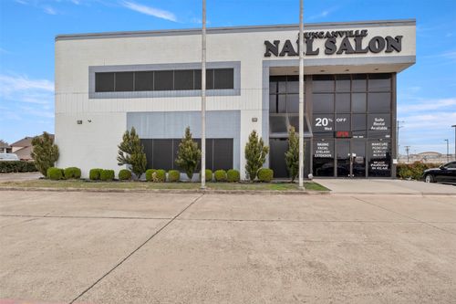 220 S Cedar Ridge Dr, Duncanville, TX, 75116-4529 | Card Image