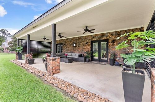 26807 Eagles Lndg, Huffman, TX, 77336-3744 | Card Image