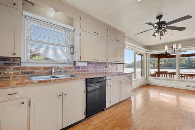 218 Mcdonald Loop, House other with 5 bedrooms, 3 bathrooms and null parking in Hot Springs AR | Image 18